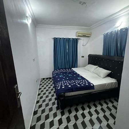 Apartmentfunkytee Ikorodu Exterior photo